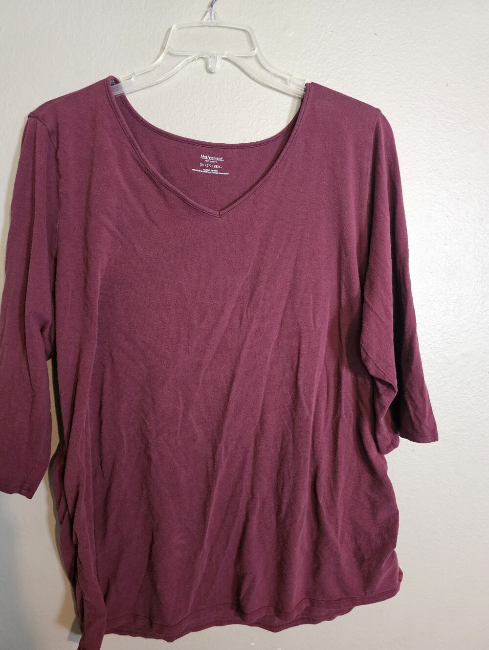 Motherhood Maternity Burgandy V-Neck 3/4 Sleeve Tee Size 3x